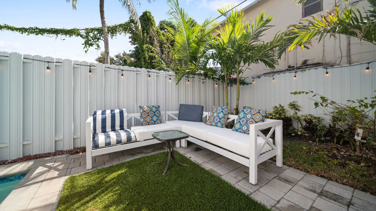 Photo of Outdoor in Coral Way