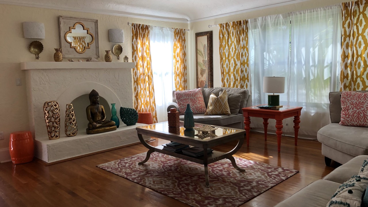 Photo of Livingroom in Old Northwood