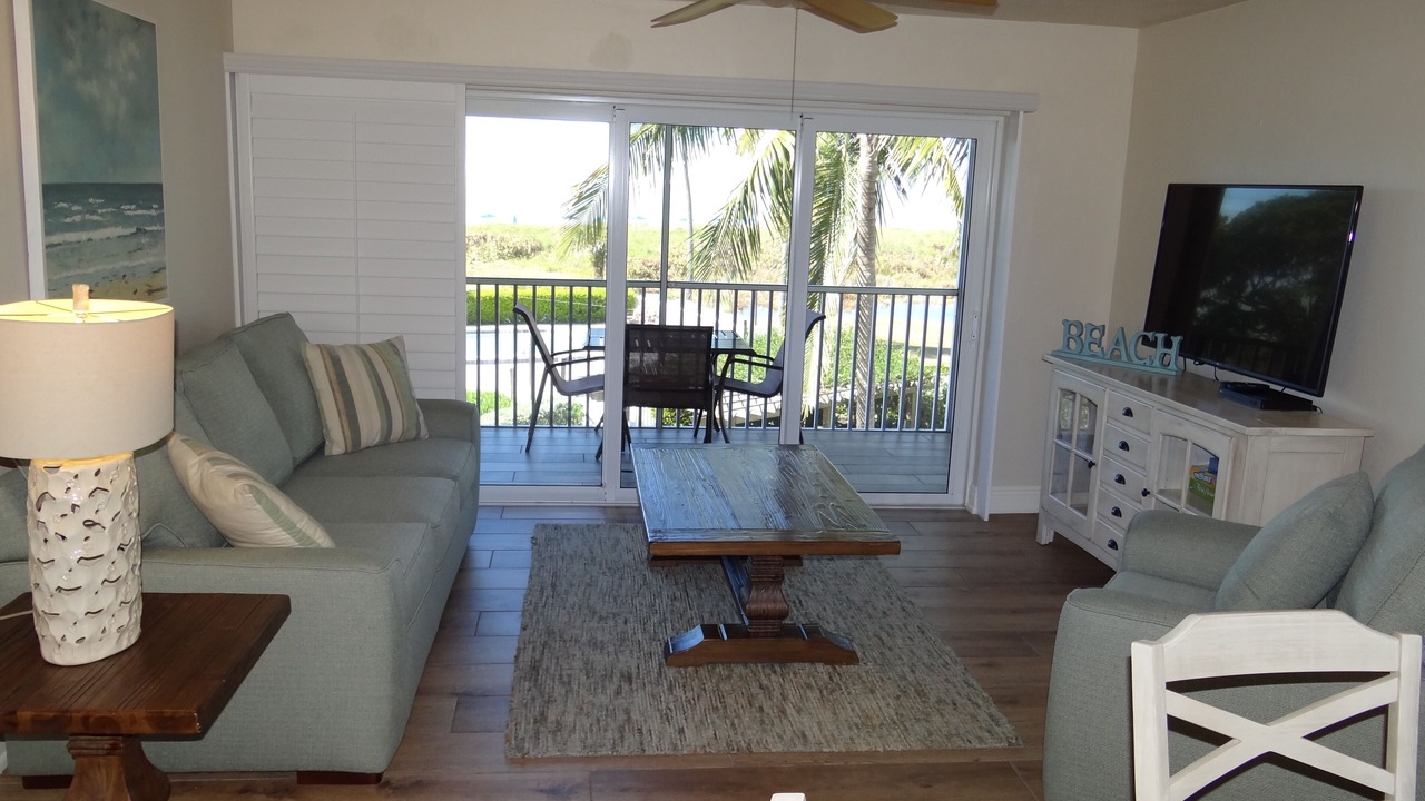 Photo of Livingroom in Captiva