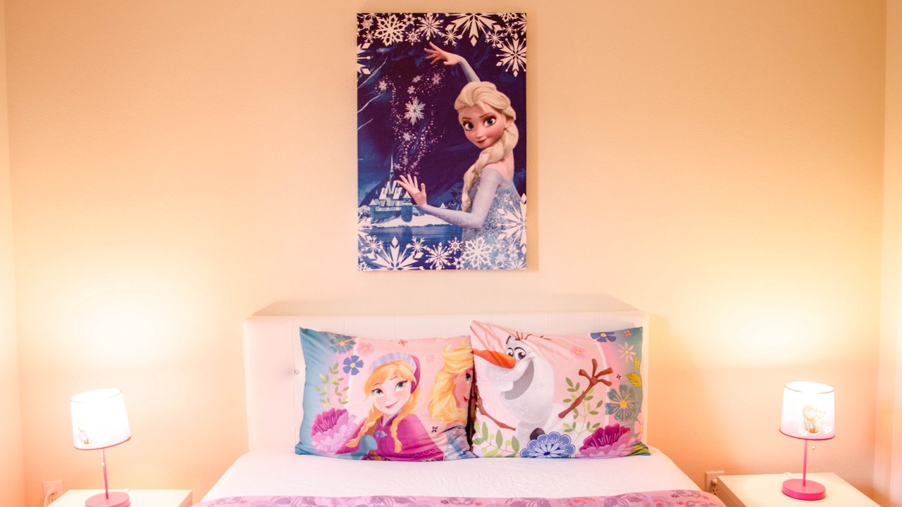 Photo of Bedroom in Lake Berkley