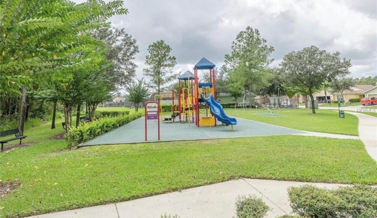 Photo of Others in Sandy Ridge