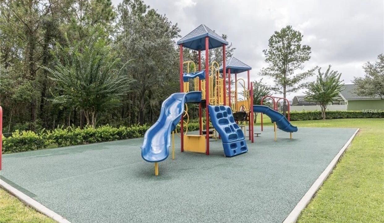 Photo of Others in Sandy Ridge