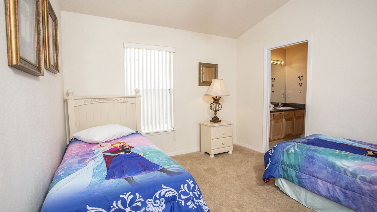 Photo of Bedroom in Silver Creek
