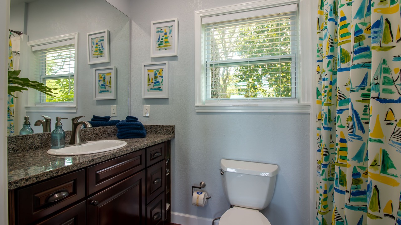 Photo of Bathroom in Fort Walton Beach - Destin