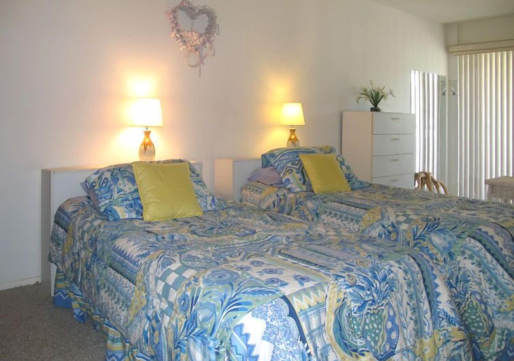 Photo of Bedroom in Holmes Beach