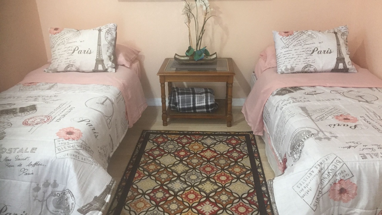 Photo of Bedroom in Warm Mineral Springs