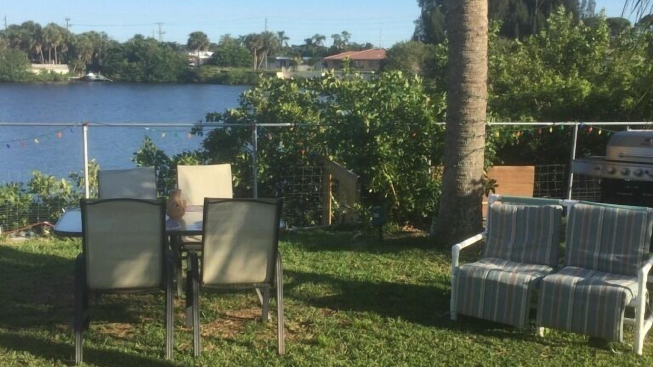 Photo of Outdoor in Warm Mineral Springs