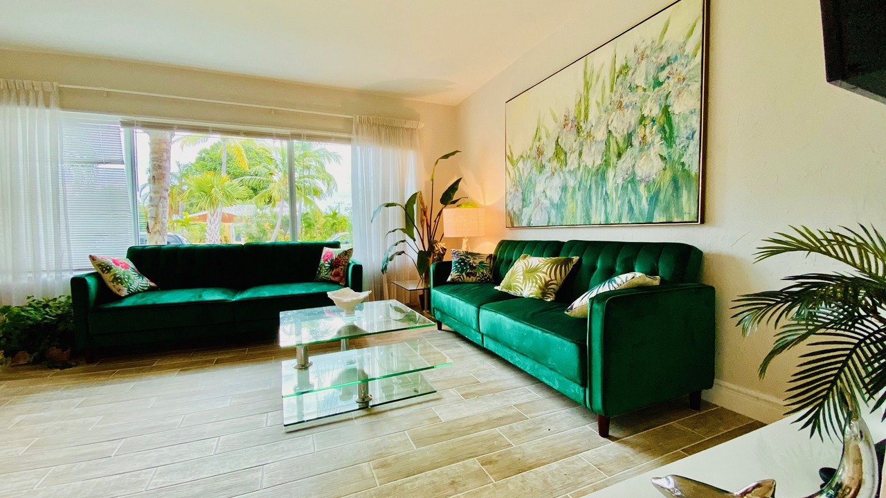 Photo of Livingroom in Dania Beach