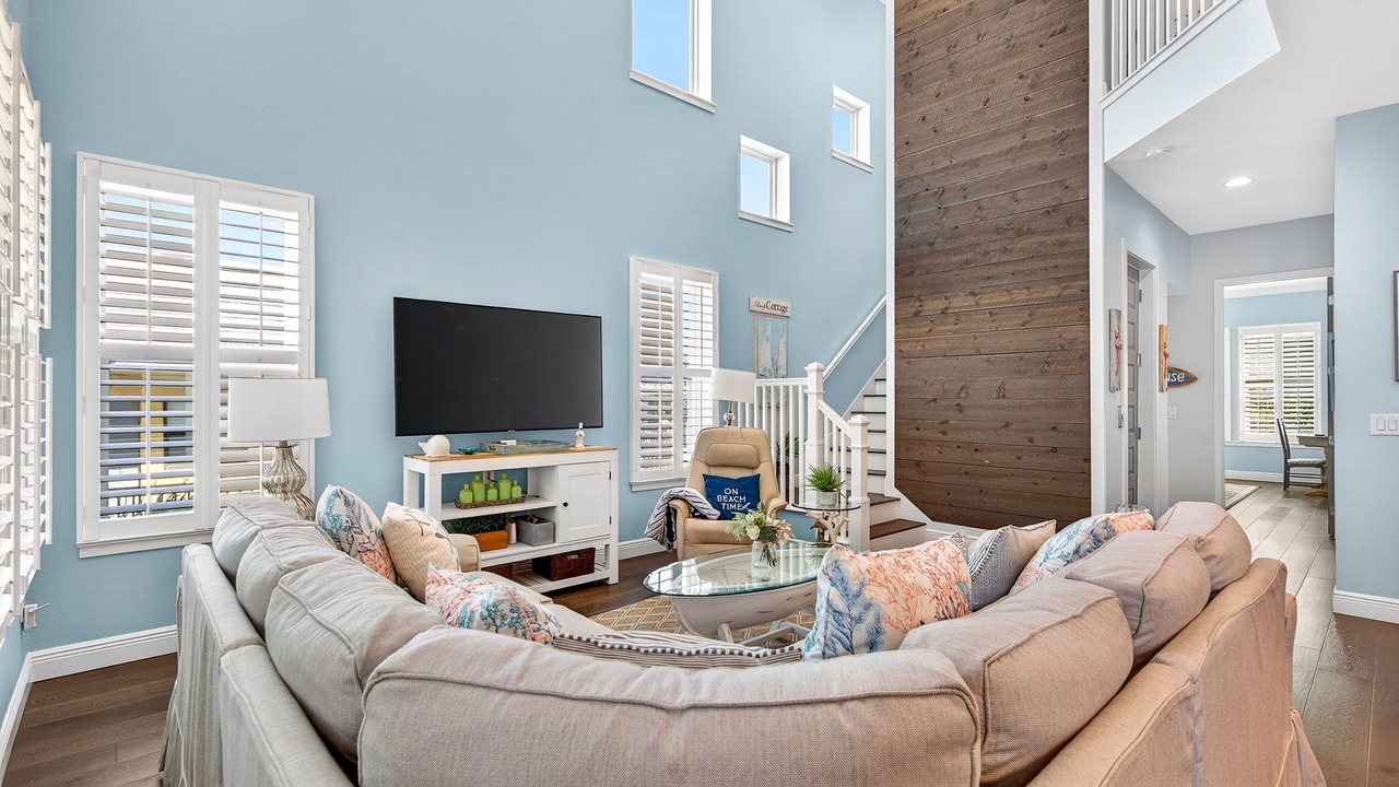 Photo of Livingroom in Redington Beach
