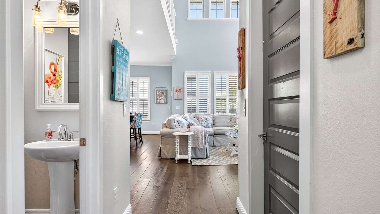 Photo of Livingroom in Redington Beach