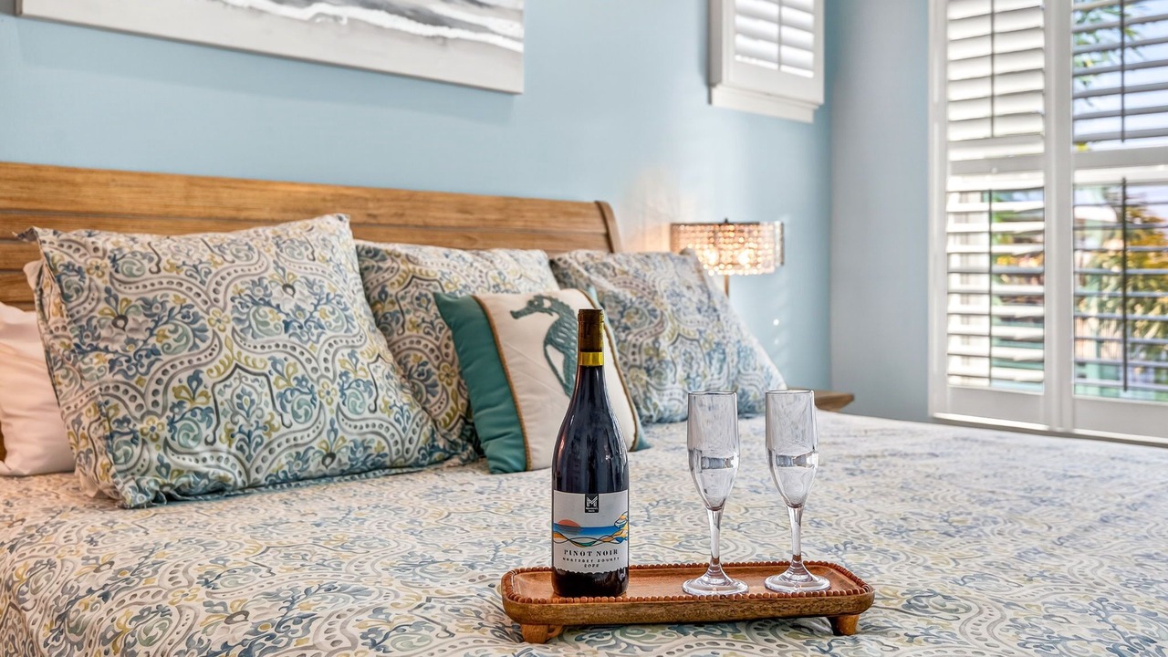 Photo of Bedroom in Redington Beach