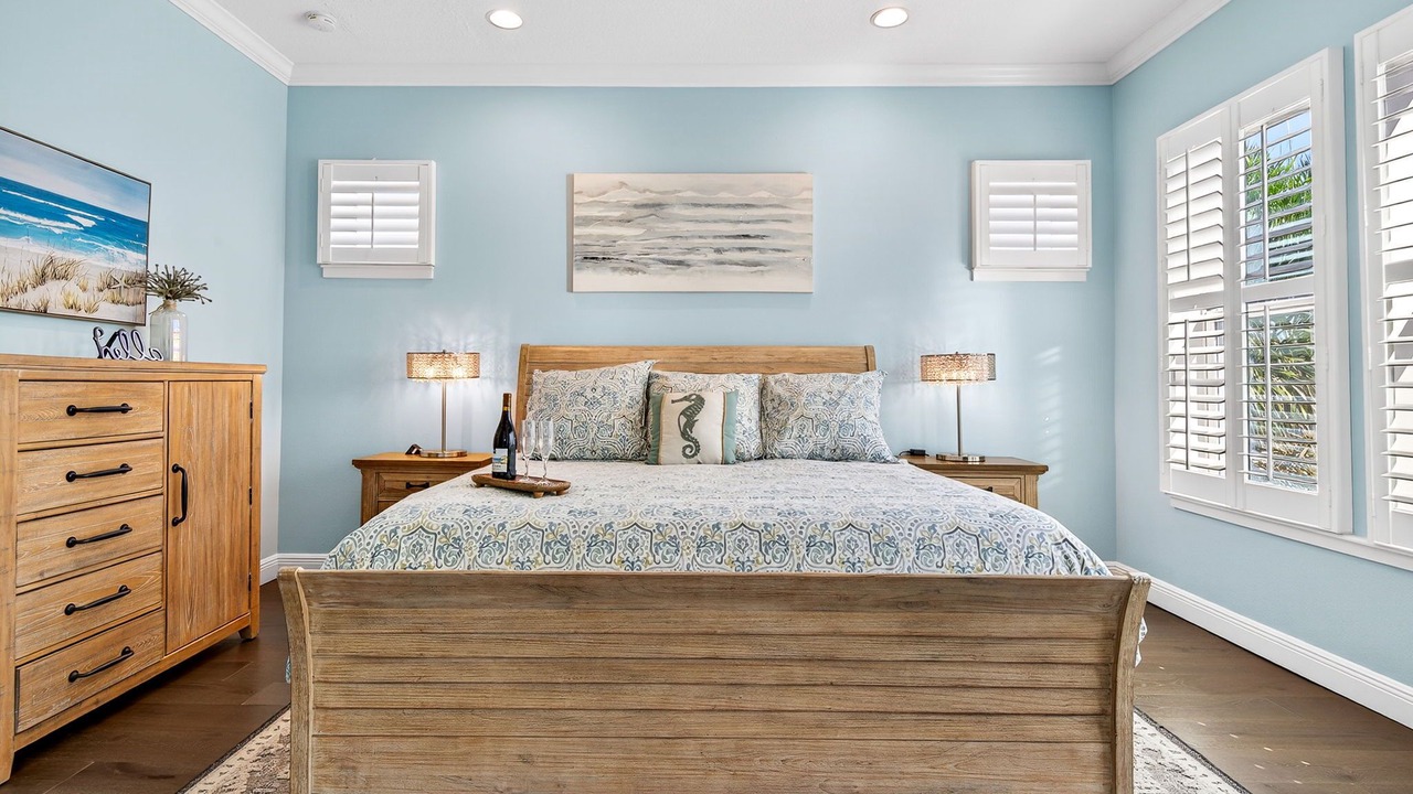 Photo of Bedroom in Redington Beach