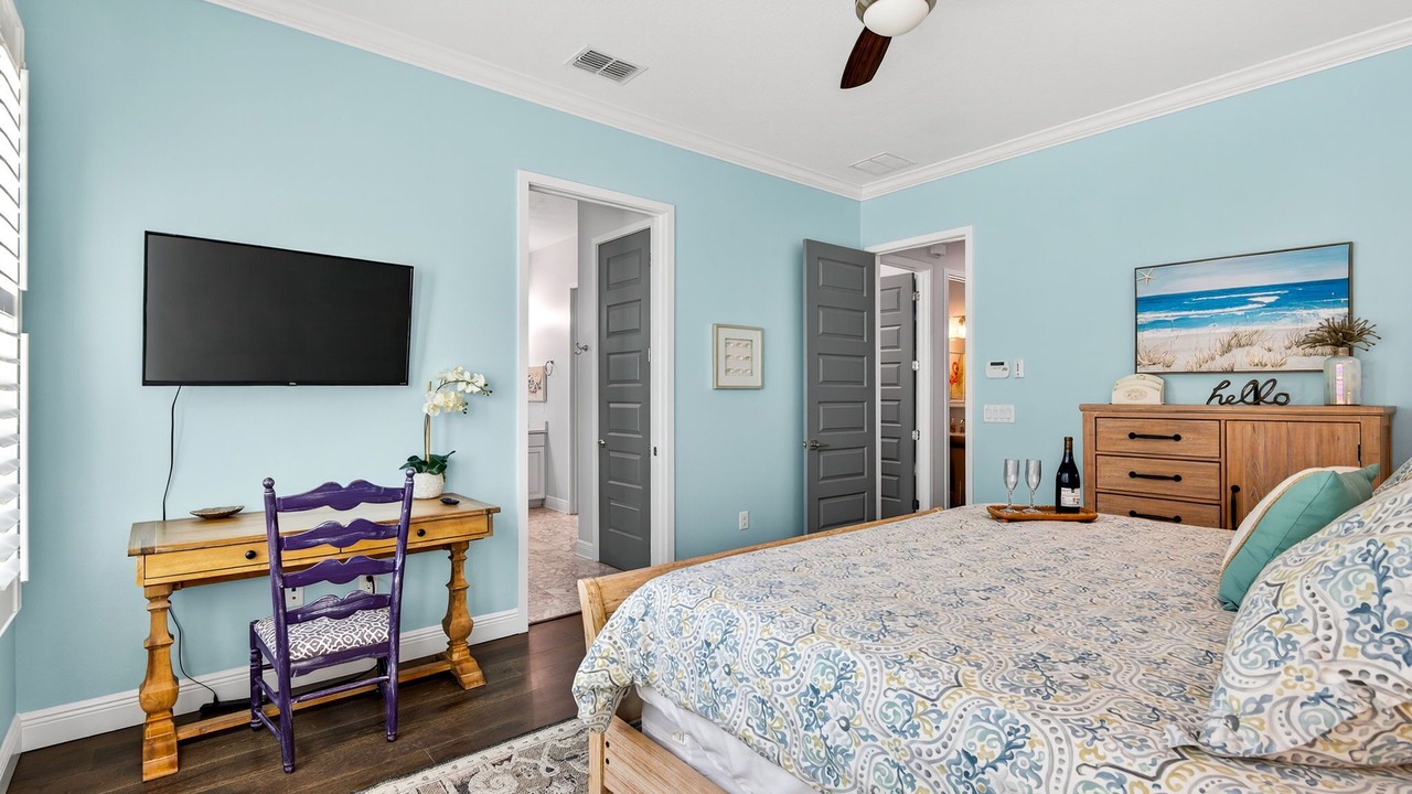 Photo of Bedroom in Redington Beach