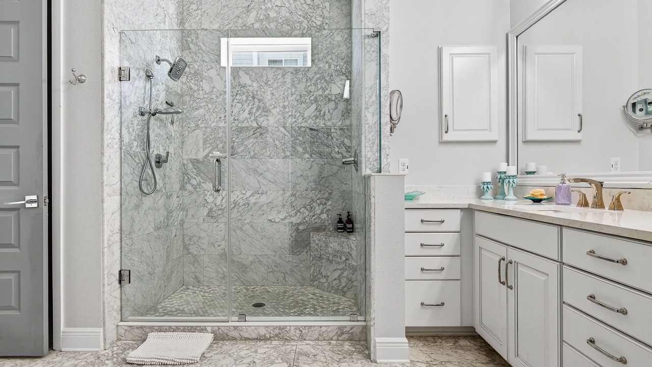 Photo of Bathroom in Redington Beach