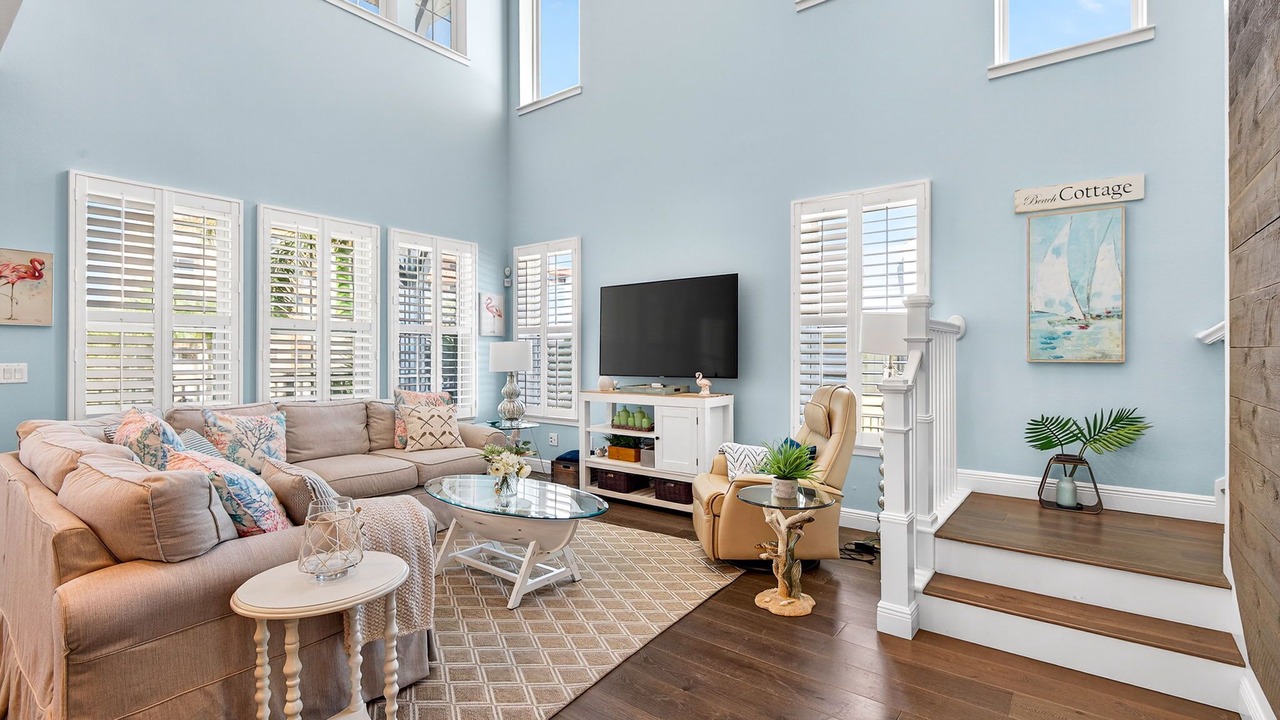 Photo of Livingroom in Redington Beach