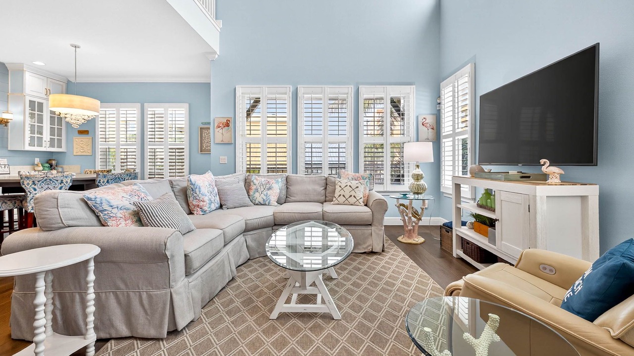Photo of Livingroom in Redington Beach