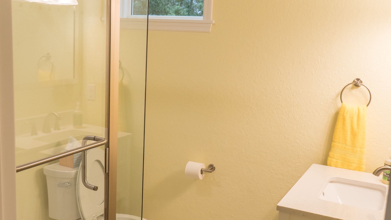 Photo of Bathroom in Lake Wales