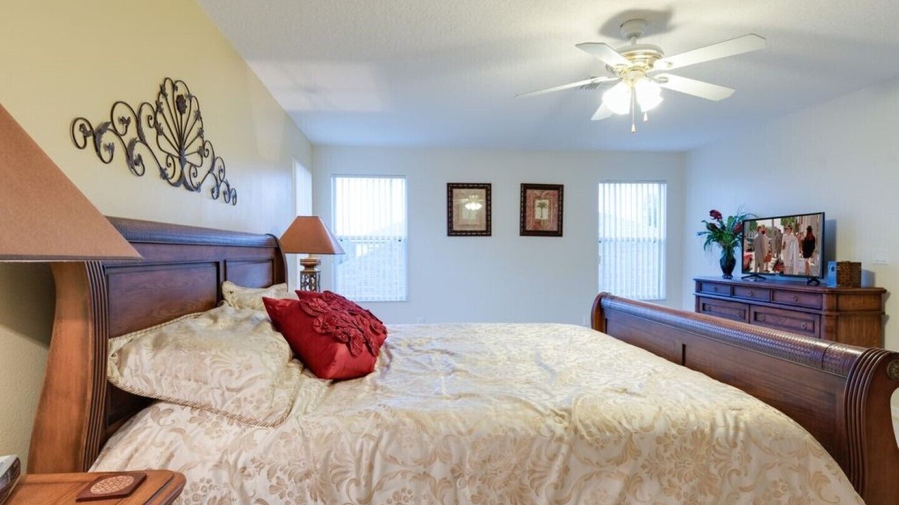 Photo of Bedroom in Legacy Park