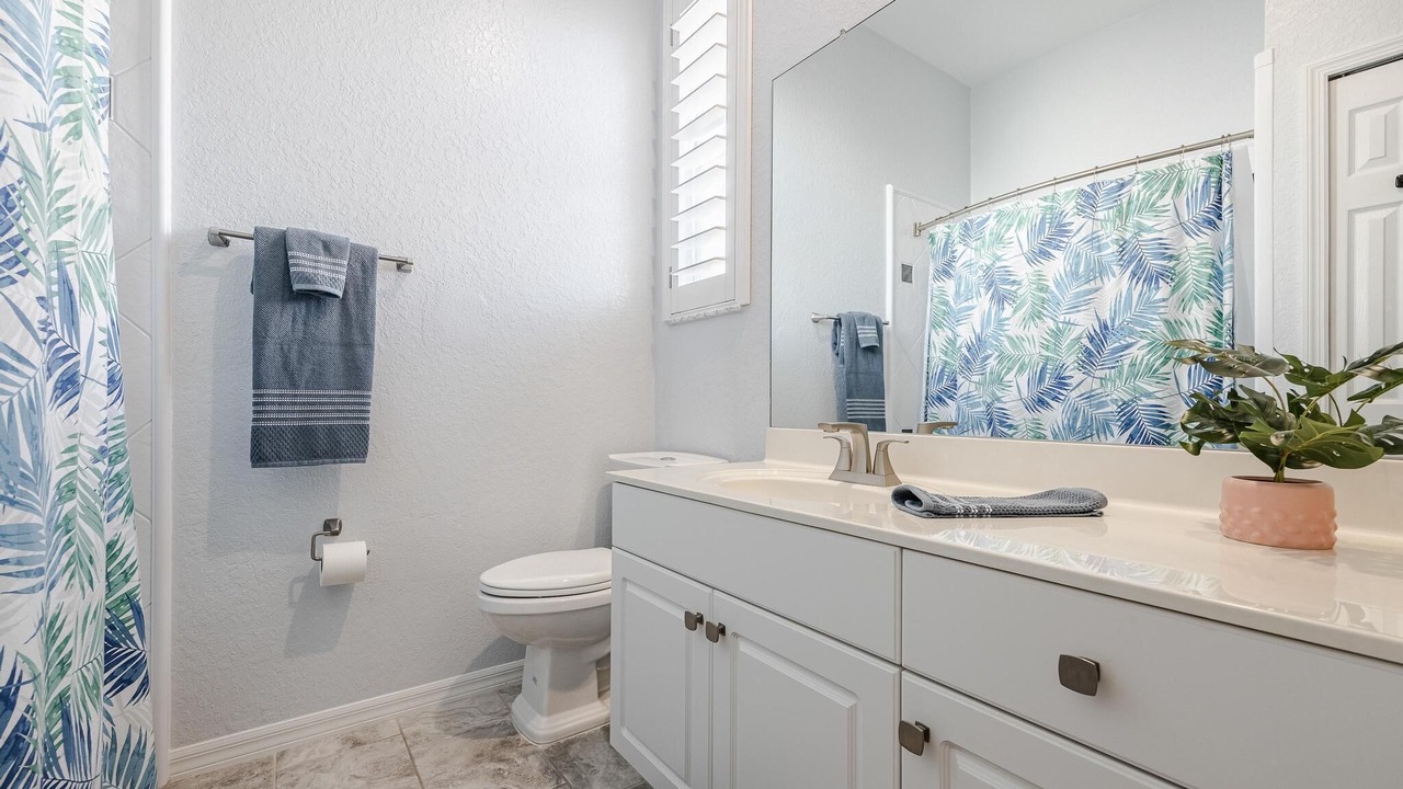 Photo of Bathroom in Pelican