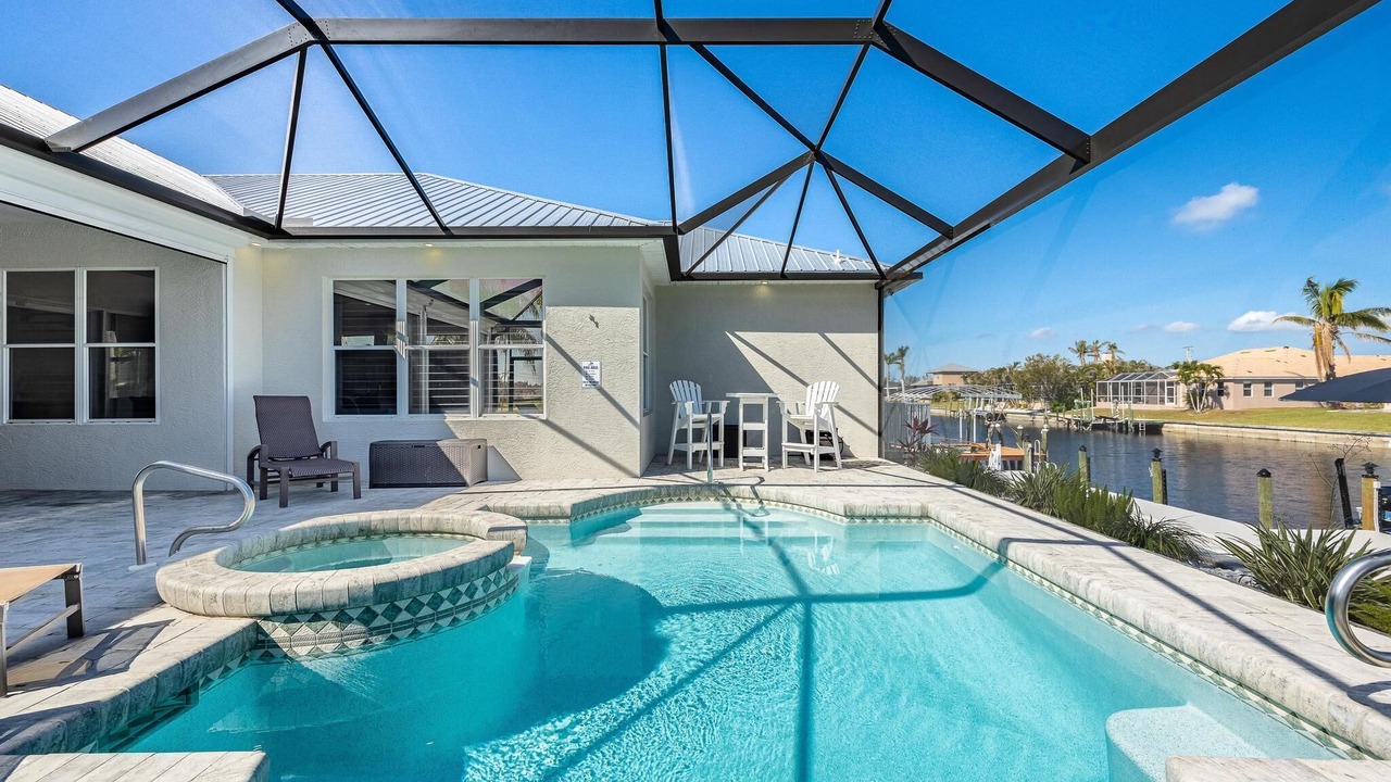 Photo of Outdoor in Pelican