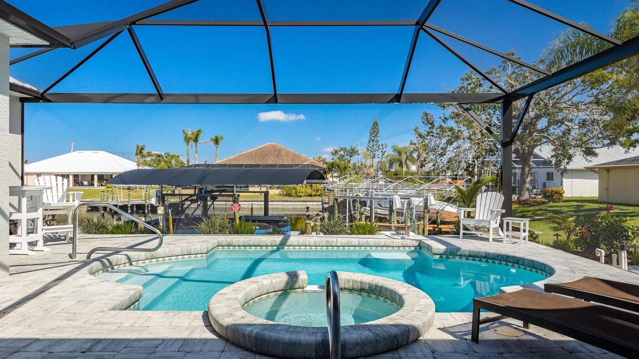 Photo of Outdoor in Pelican