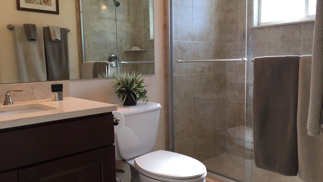 Photo of Bathroom in Falcons Glen