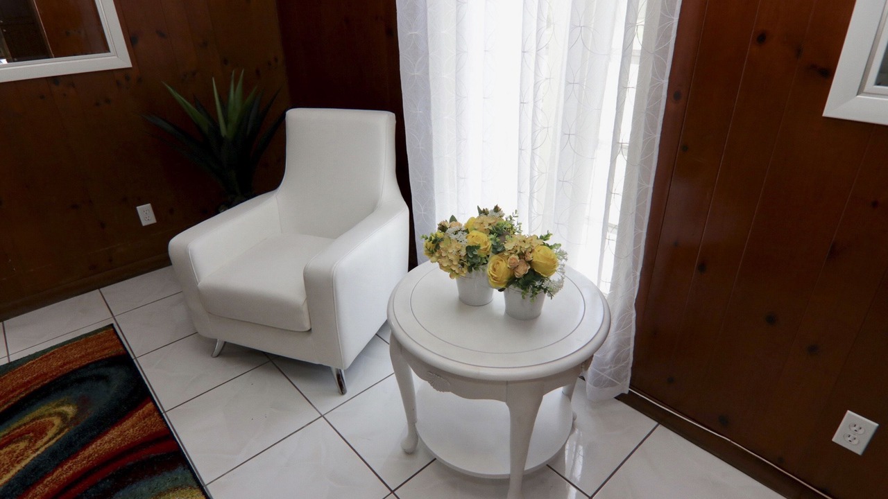 Photo of Livingroom in Glenvar Heights