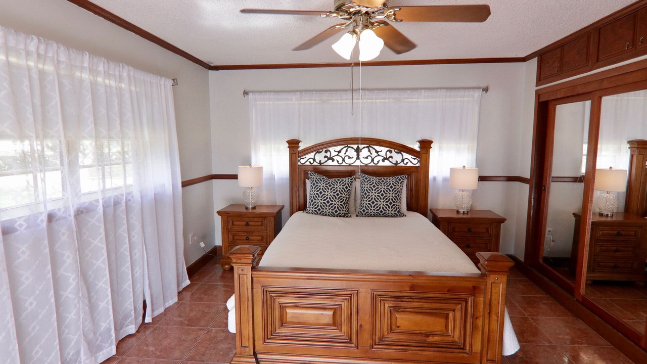Photo of Bedroom in Glenvar Heights