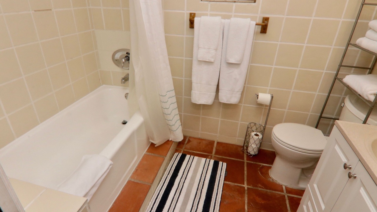 Photo of Bathroom in Glenvar Heights