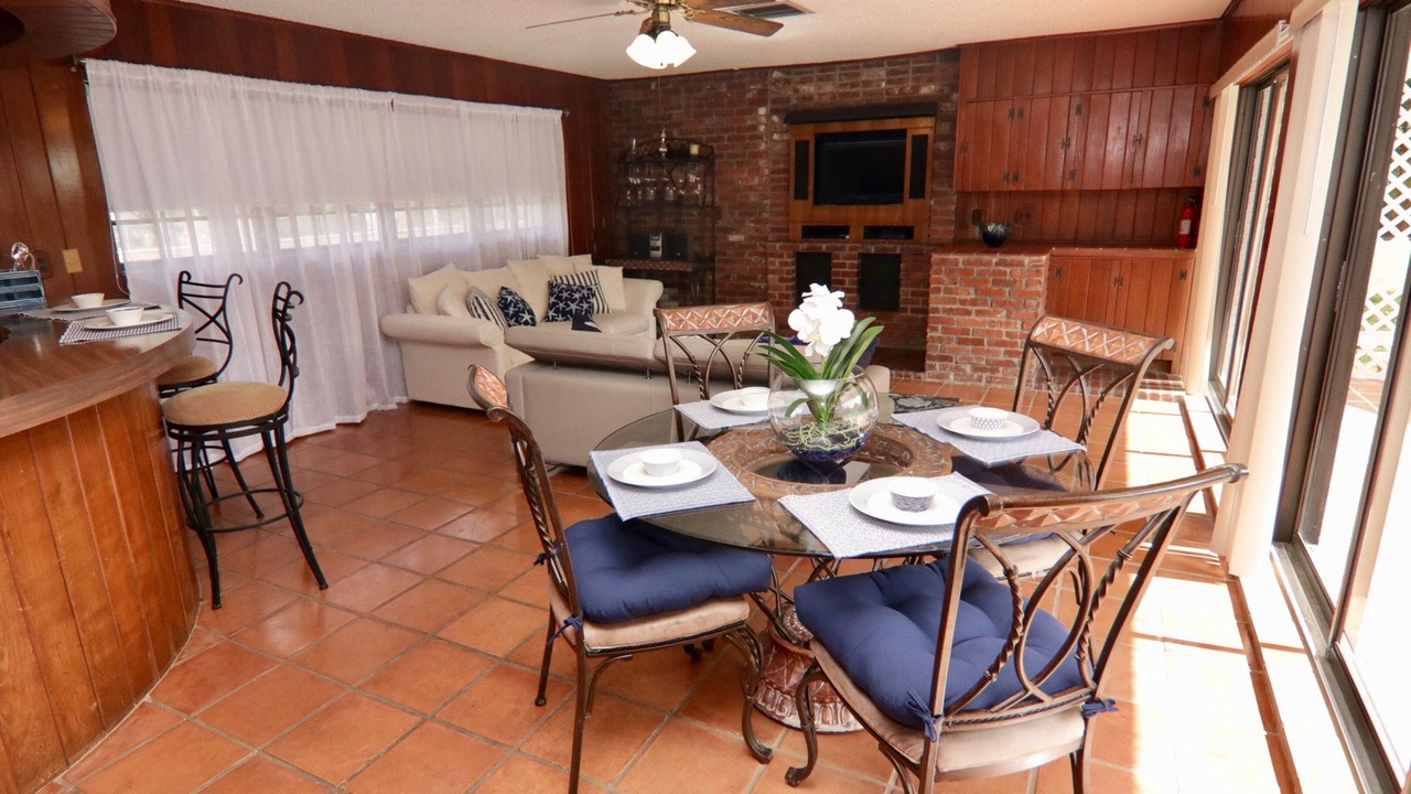 Photo of Livingroom in Glenvar Heights