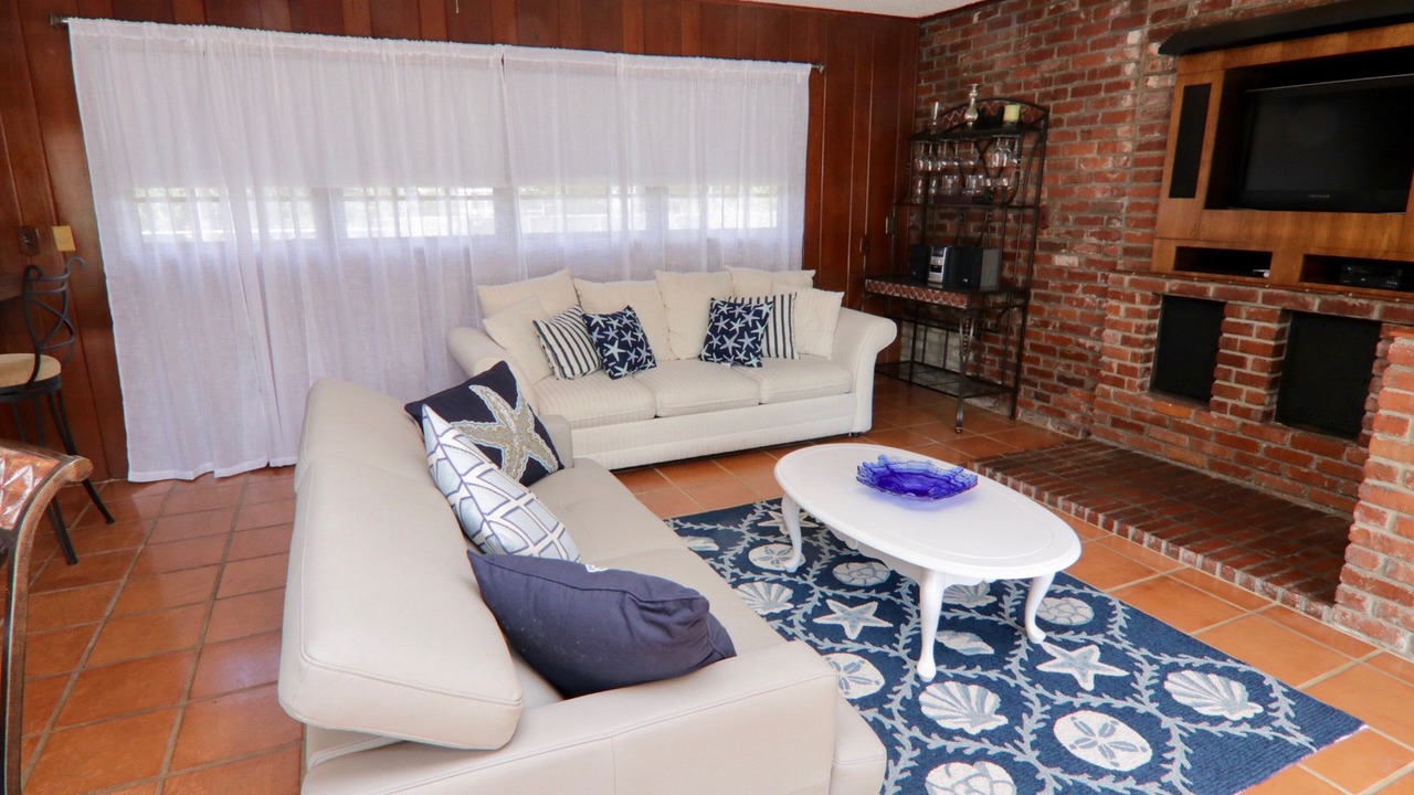Photo of Livingroom in Glenvar Heights