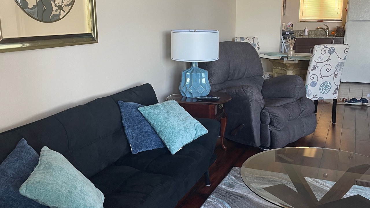 Photo of Livingroom in Hudson