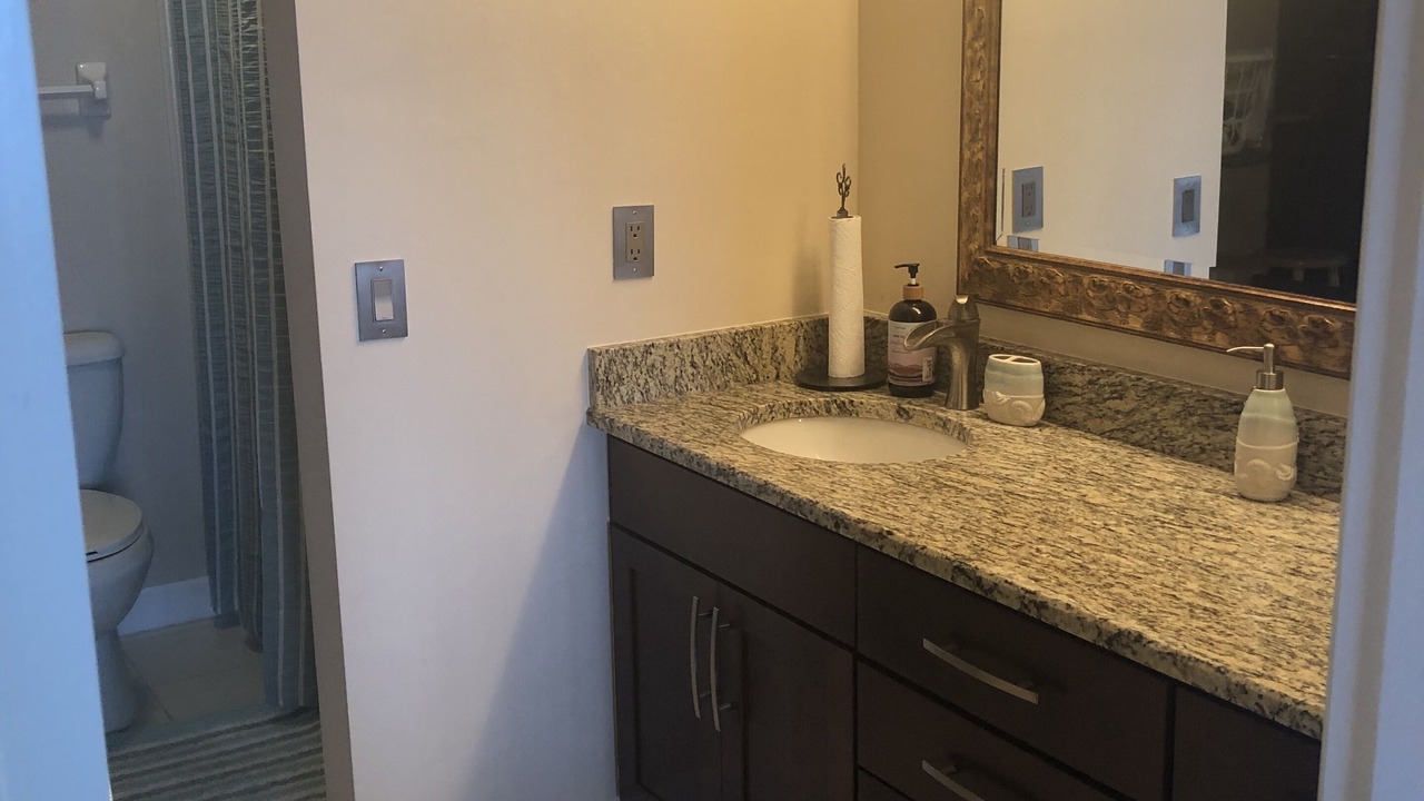 Photo of Bathroom in Hudson