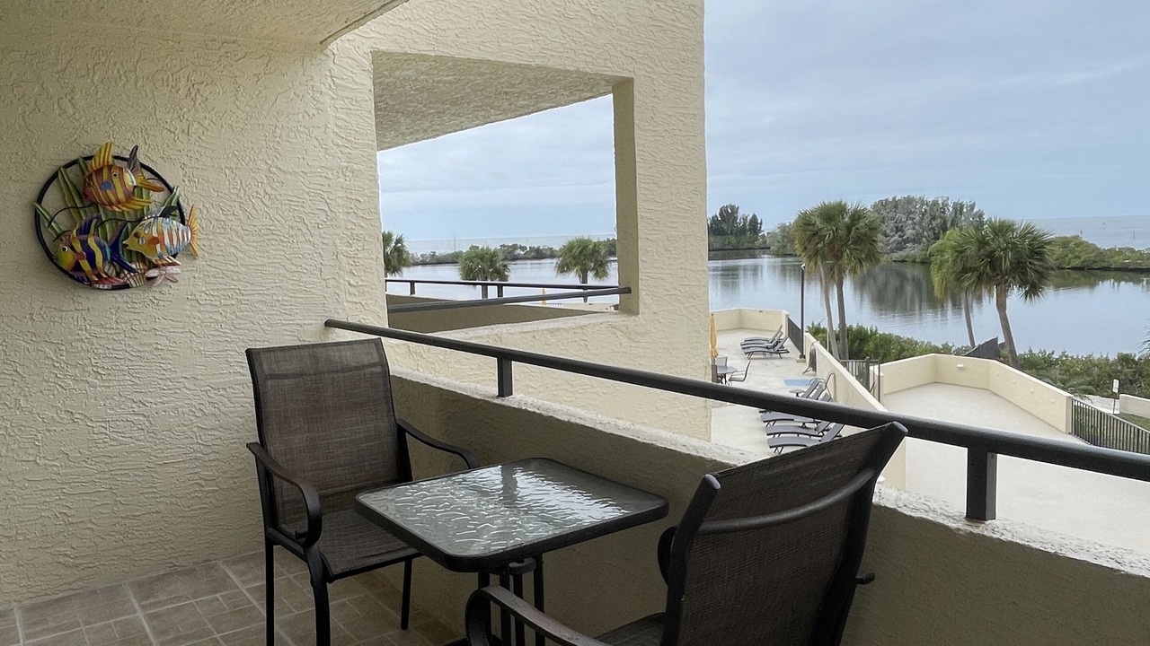 Photo of Patio Balcony in Hudson