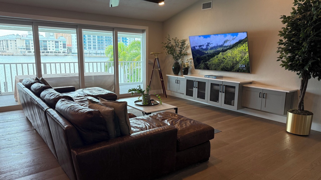Photo of Bedroom in Connors