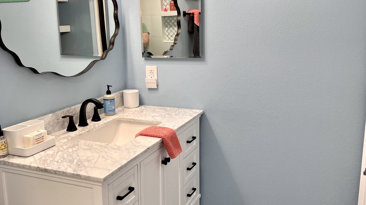 Photo of Bathroom in Downtown Dunedin