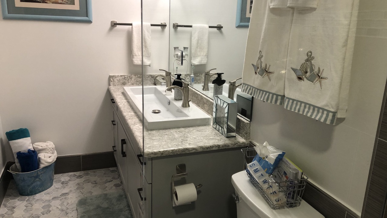 Photo of Bathroom in South Island
