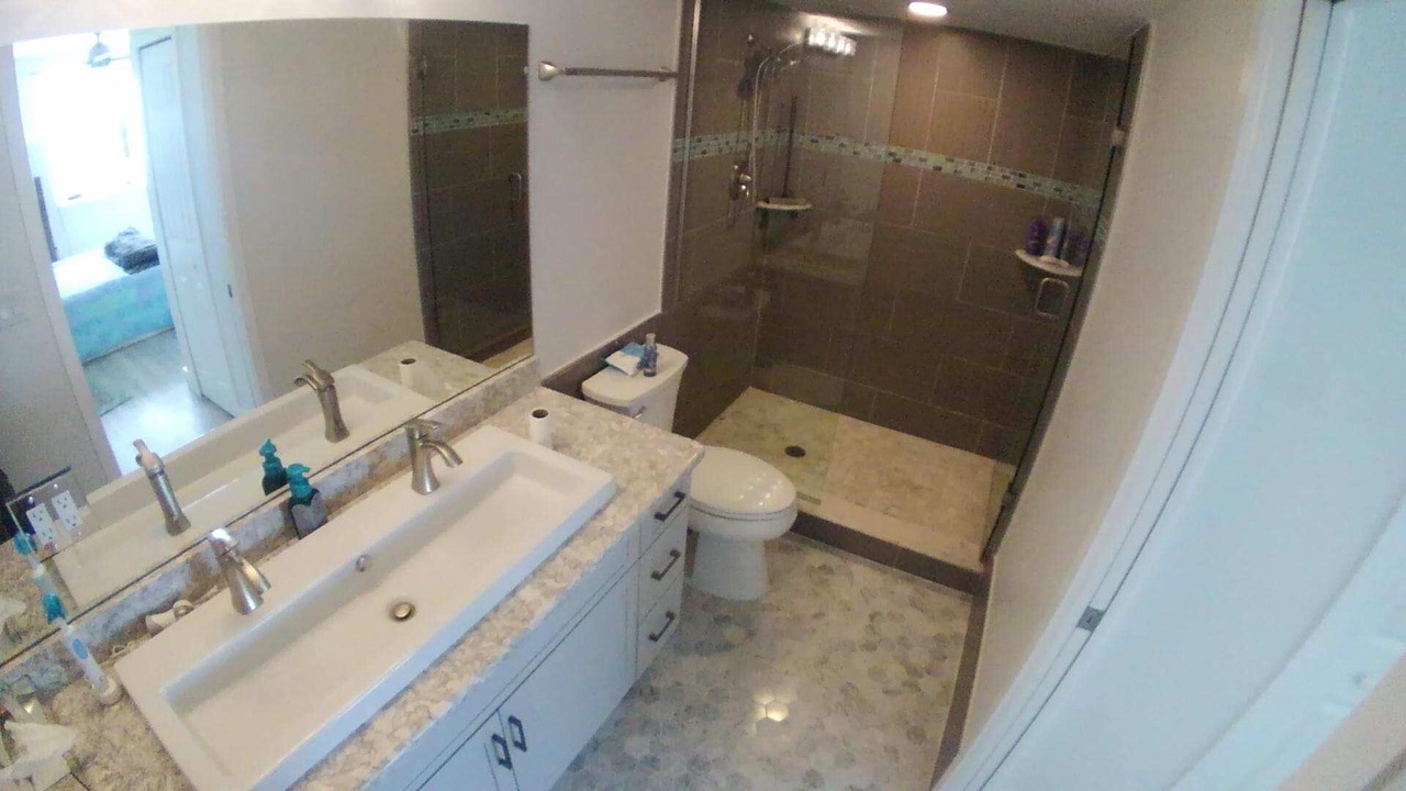 Photo of Bathroom in South Island