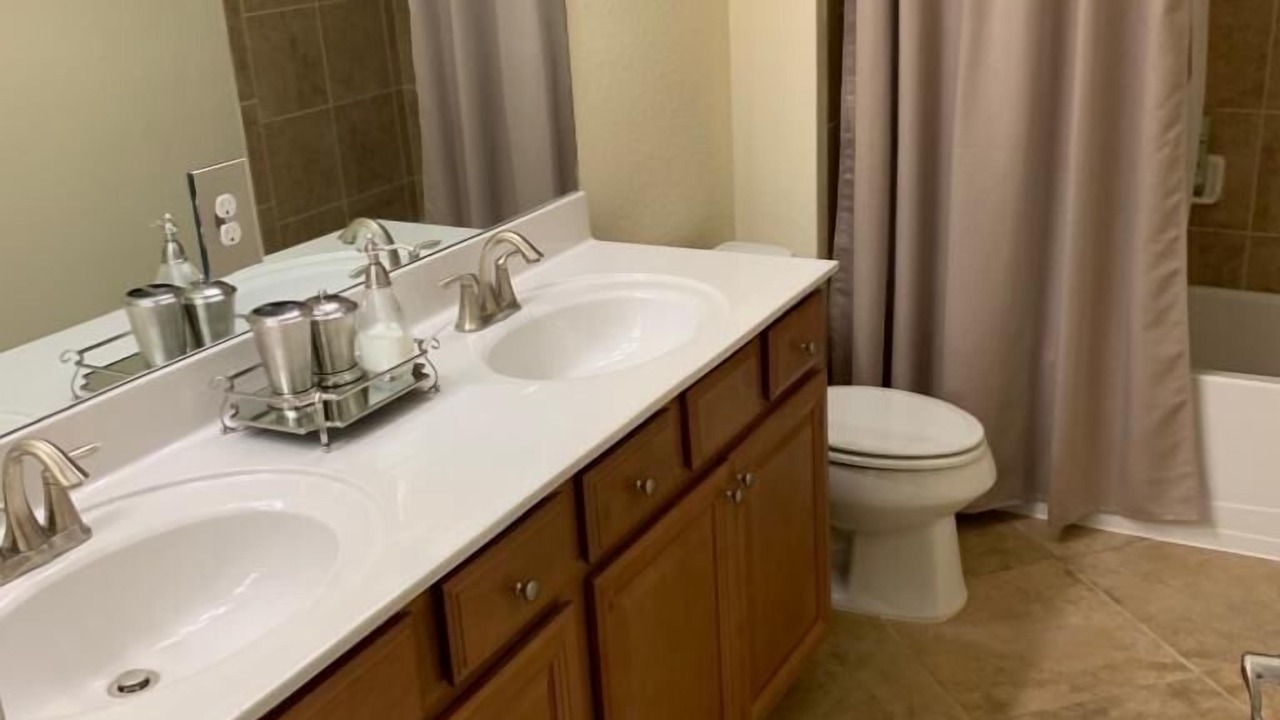 Photo of Bathroom in Gran Paradiso