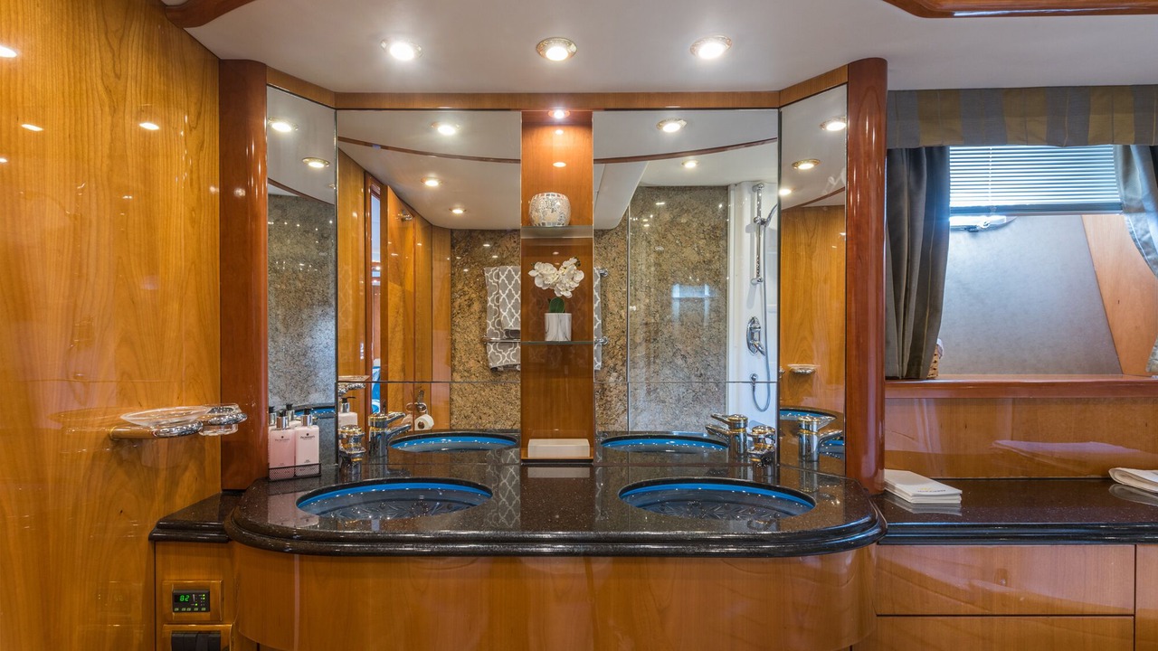 Photo of Bathroom in Harbour Island