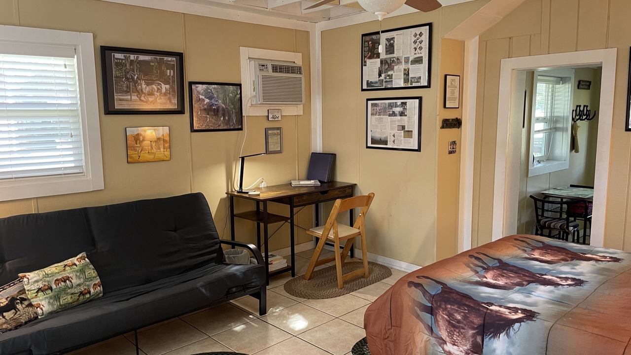 Photo of Bedroom in Brooksville