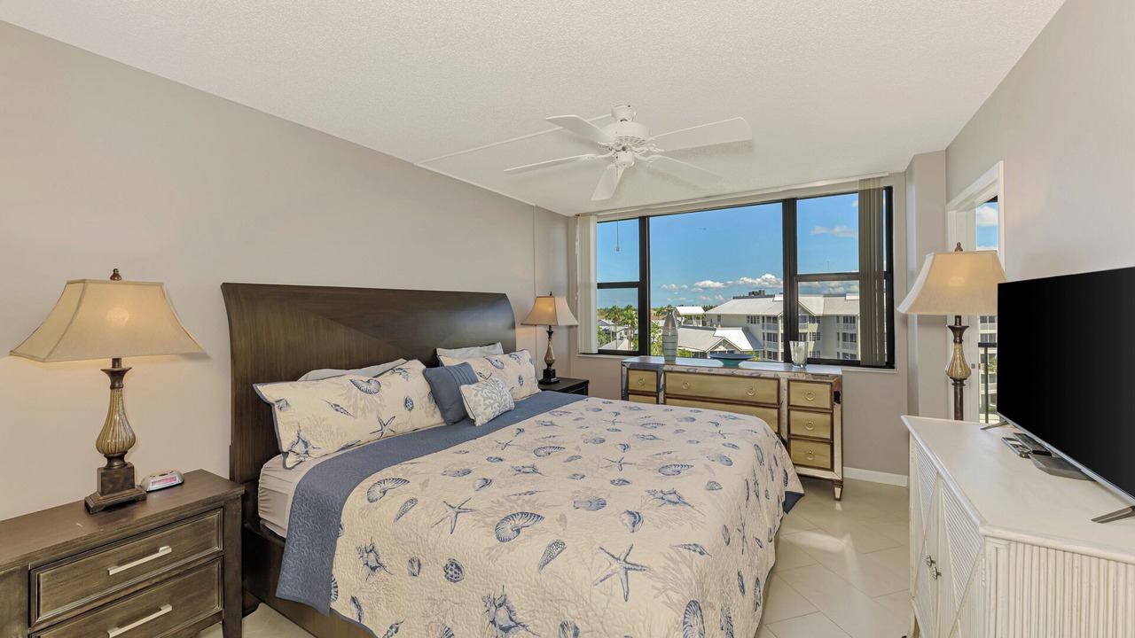 Photo of Bedroom in Siesta Key
