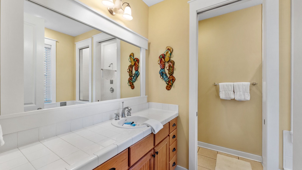 Photo of Bathroom in Laurel Grove