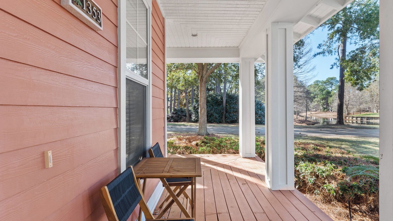 Photo of Outdoor in Laurel Grove