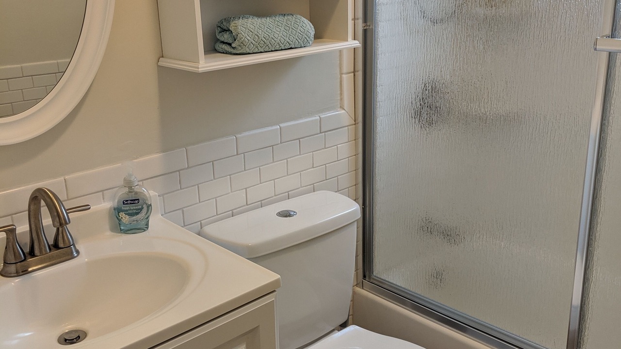 Photo of Bathroom in Alachua