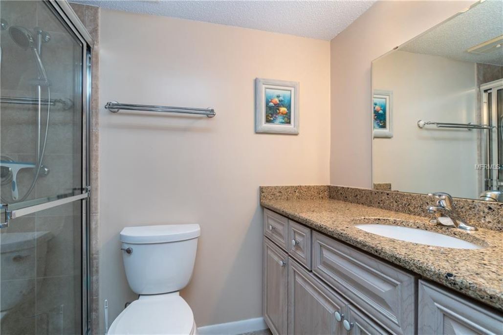 Photo of Bathroom in Englewood South