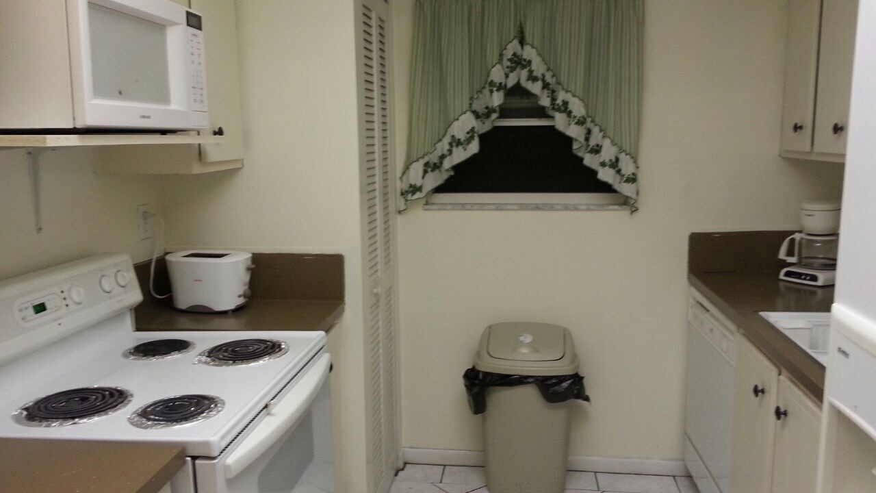 Photo of Kitchen in Sunny Isles Beach