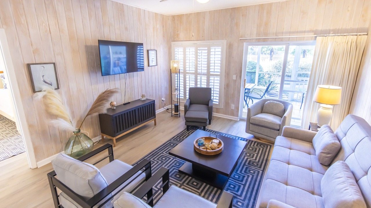 Photo of Livingroom in Dune Allen Beach