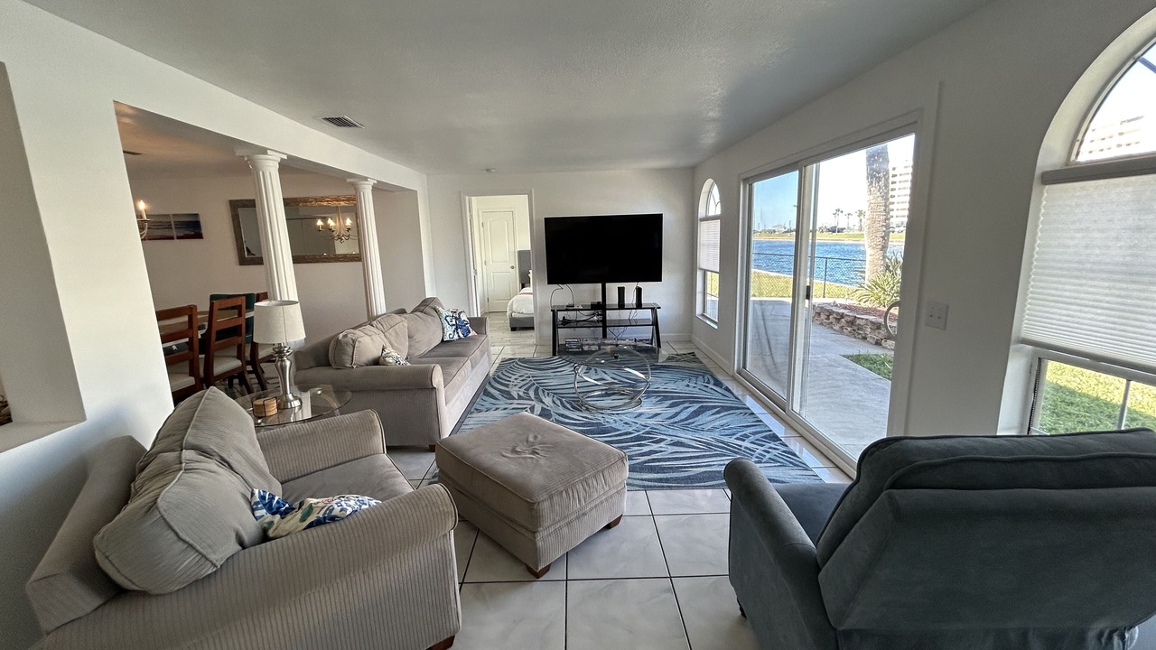 Photo of Livingroom in Sea Ranch