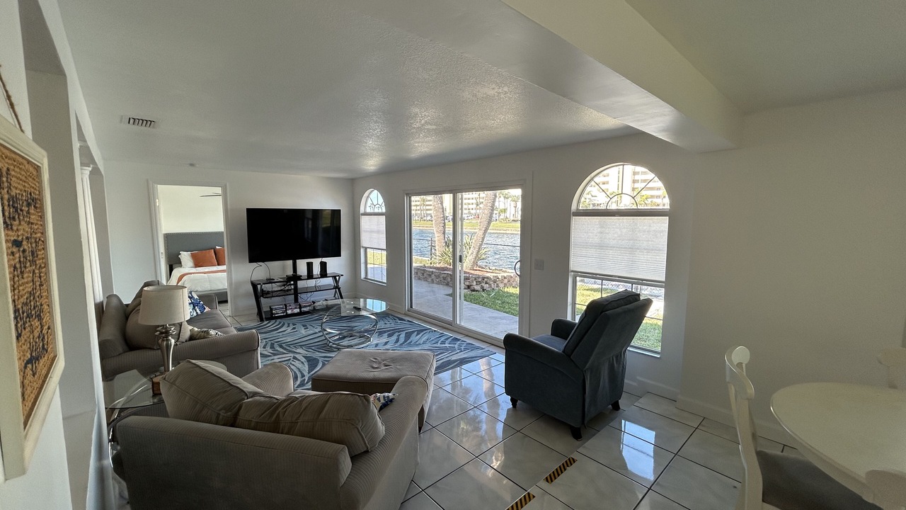 Photo of Livingroom in Sea Ranch